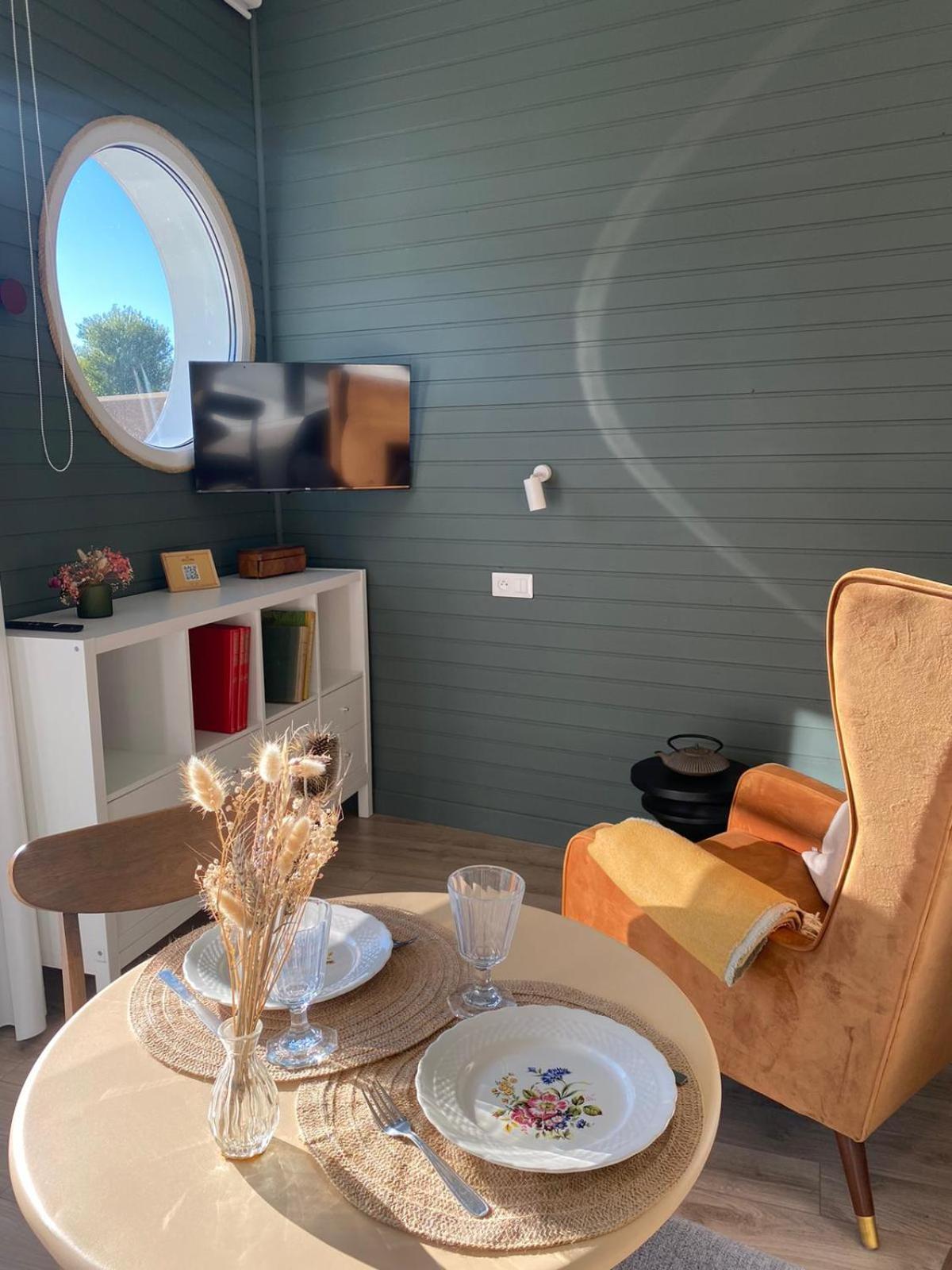 Hotel Les Voisins Beaucemaine Ploufragan الغرفة الصورة